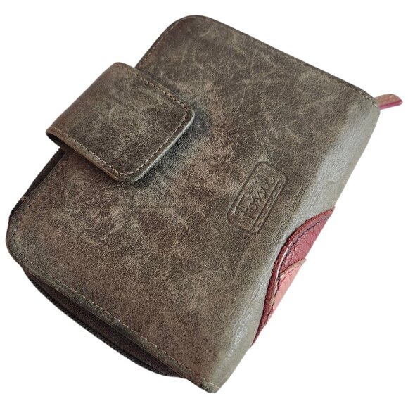 FOSSIL Genuine Leather Women's Wallet w/ Ladybug Design - Picture 4 of 9